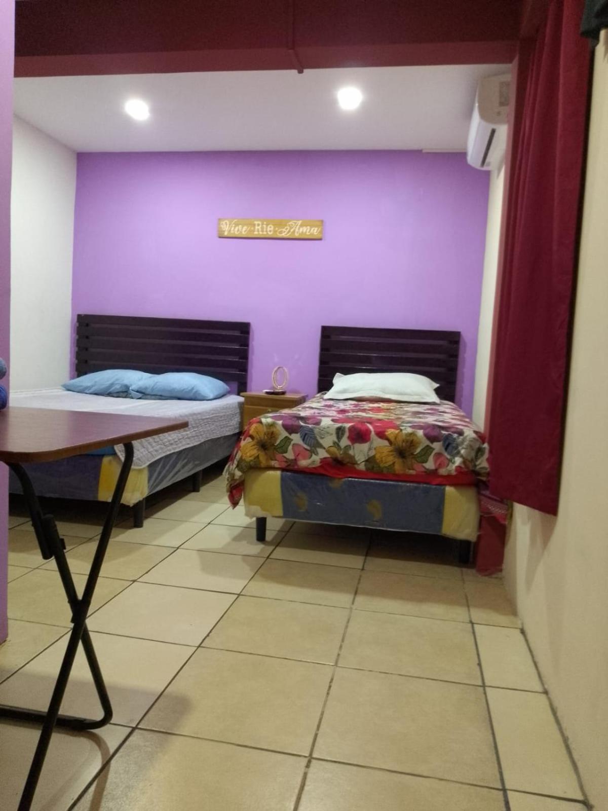 Comfort Home Escalon Сан-Сальвадор Экстерьер фото
